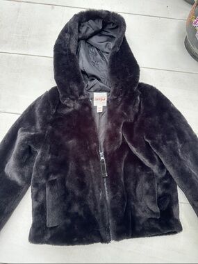 Cat & Jack Black Faux Fur Hooded Puffer Jacket